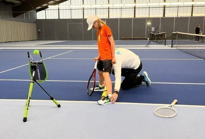 Ready 2 Serve Tennis Academy: Standorte und Training
