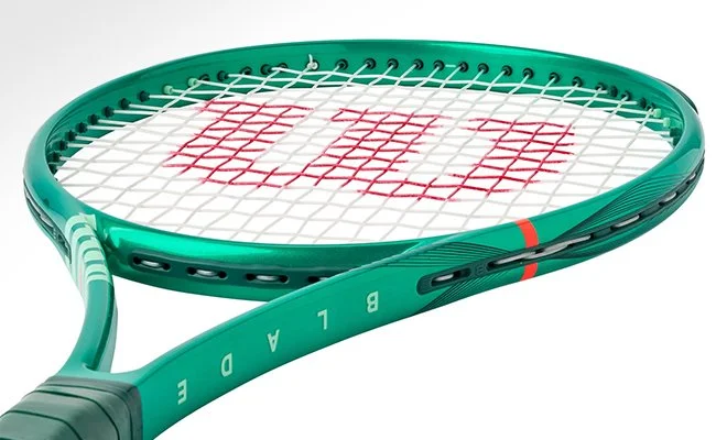 Wilson Blade V10 2026